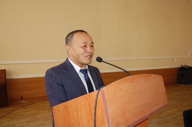 НМПИде Қарақалпақстан дене тәрбиясы ҳәм спорт тараўында туңғыш профессор Пердебай Шылмановтың 75 жыллығы болып өтти