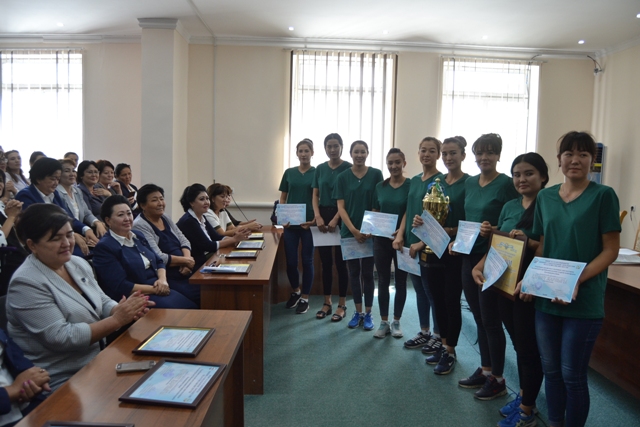 НМПИ ҳаял-қызлар кеңеси басланғыш шөлкеминиң есап бериў ҳәм сайлаў жыйналысы болып өтти