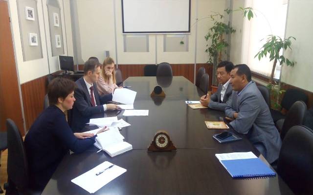 НМПИ шет тиллери факультетинде Россия тәжирийбеси қолланылмақта