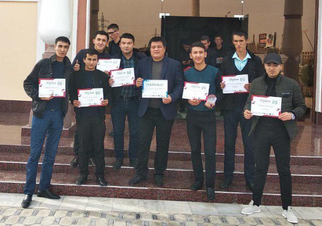 НМПИ ҳәм ҚМУ командалары Бухарада өткерилген «Студентлер кубогы» интеллектуал турнири аймақлық басқышында жеңимпаз болды