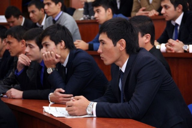 Нөкисте 3 жоқары оқыў орнының филиалы шөлкемлестирилди. Оларға неше студент қабылланатуғыны мәлим болды