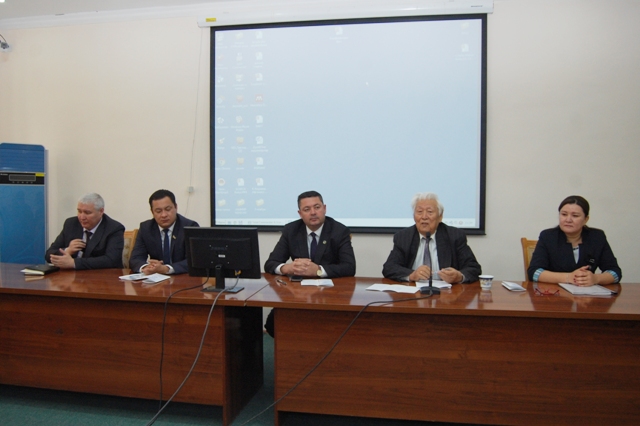 Конституция – елимиз раўажланыўының беккем тийкары 