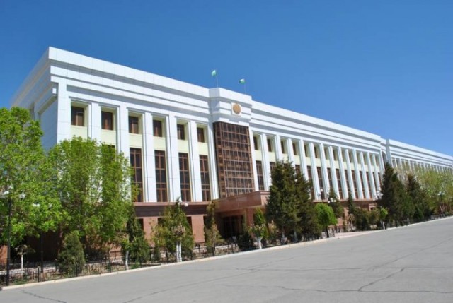 Министрлер Кеңеси жанында жаңа жумыс орынларын шөлкемлестириў бойынша фонд өз жумысын баслады