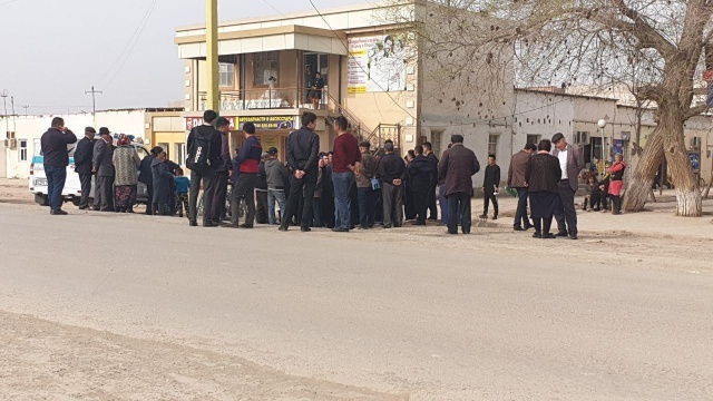 Қанлыкөлли исбилерменлер район ҳәкиминен не ушын наразы болмақта?