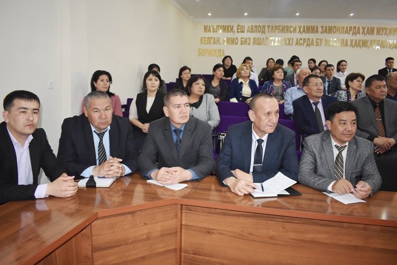 Үргениш мәмлекетлик университети делегациясы ҳәм Францияның Тулуза университети профессоры НМПИге келди Үргениш мәмлекетлик университети делегациясы ҳәм Францияның Тулуза университети профессоры НМПИге келди