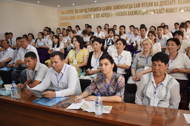 НМПИде «Шет тиллерин оқытыўда инновациялар: машқалалар ҳәм перспективалар» атамасындағы халықаралық конференция болып өтти