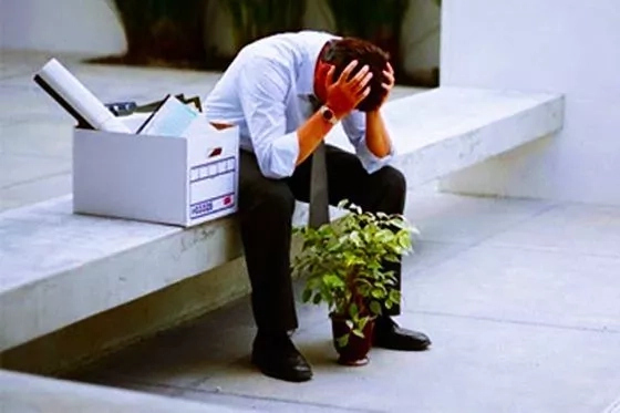 Усы жыл январь-июнь айларында бәнтликке көмеклесиў орайына мүрәжат еткенлердиң нешеўи жумыс пенен тәмийинленген? Усы жыл январь-июнь айларында бәнтликке көмеклесиў орайына мүрәжат еткенлердиң нешеўи жумыс пенен тәмийинленген?