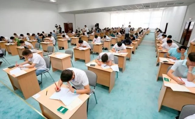 Қарақалпақстанда тест сынақлары жуўмақланды. Қанша абитуриент қатнасты? Қаншасы тесттен шетлетилди?