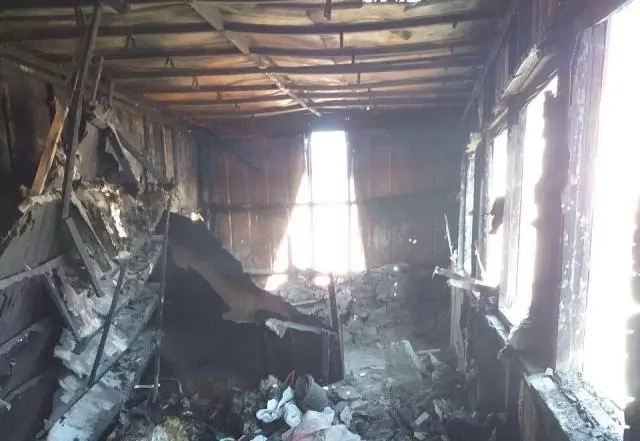 Өрт қәўипсизлиги басқармасы «Мойнақта төрт пуқараның үйине өрт тийип, жанып кеткени» ҳаққындағы мүрәжатқа жуўап берди Өрт қәўипсизлиги басқармасы «Мойнақта төрт пуқараның үйине өрт тийип, жанып кеткени» ҳаққындағы мүрәжатқа жуўап берди