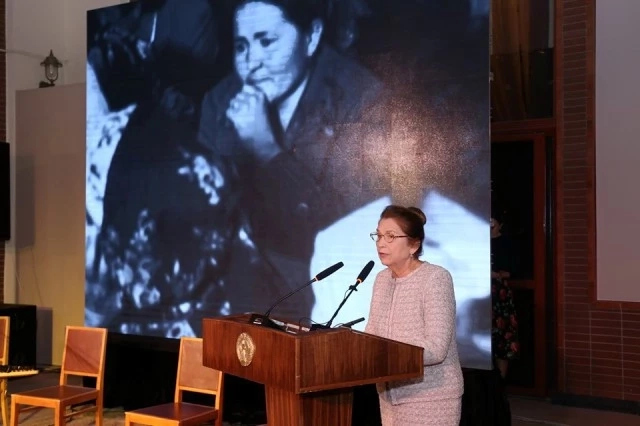 Ислам Каримов ҳаққындағы «Олов тутган одам» китабының презентациясы болып өтти Ислам Каримов ҳаққындағы «Олов тутган одам» китабының презентациясы болып өтти