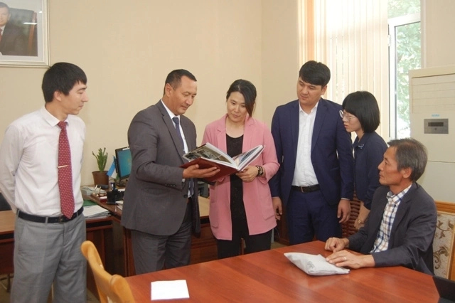 Корея халықаралық бирге ислесиў агентлиги – «KOICA» ўәкиллери институтқа келди Корея халықаралық бирге ислесиў агентлиги – «KOICA» ўәкиллери институтқа келди