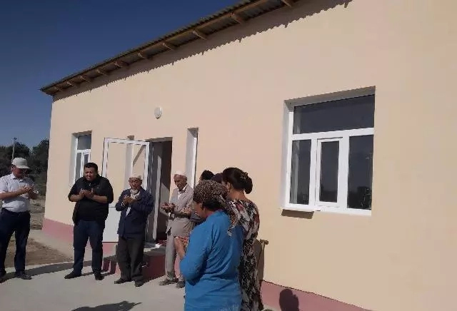 Мойнақта Бас прокуратура басламасы менен еки пуқараға жаңа турақ жайлар тапсырылды Мойнақта Бас прокуратура басламасы менен еки пуқараға жаңа турақ жайлар тапсырылды