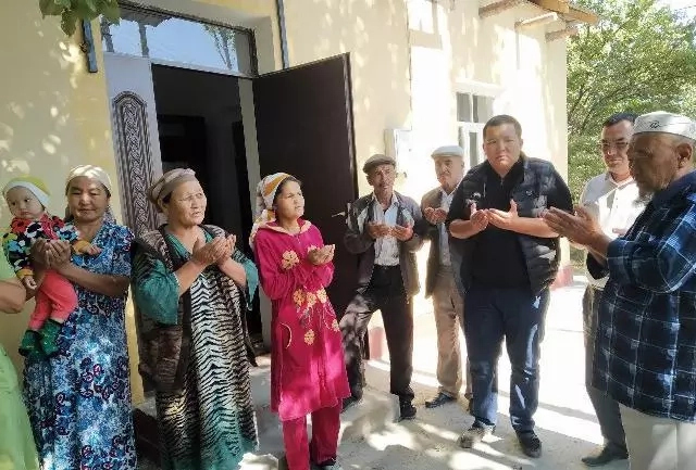 Мойнақта Бас прокуратура басламасы менен еки пуқараға жаңа турақ жайлар тапсырылды Мойнақта Бас прокуратура басламасы менен еки пуқараға жаңа турақ жайлар тапсырылды