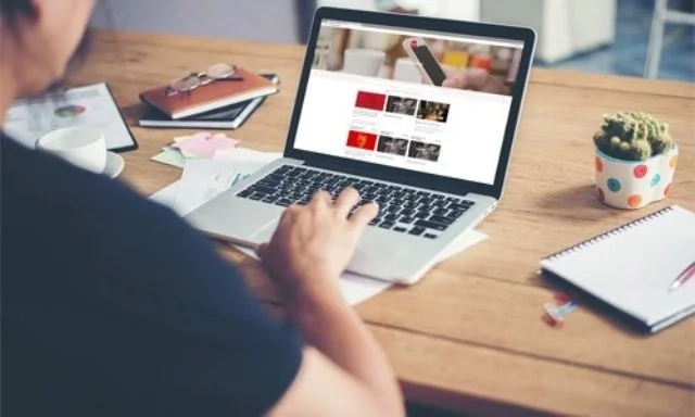 Өзбекстанда барлық мәмлекетлик шөлкемлерге веб-сайтларды иске түсириў миннетлемеси жүкленеди Өзбекстанда барлық мәмлекетлик шөлкемлерге веб-сайтларды иске түсириў миннетлемеси жүкленеди