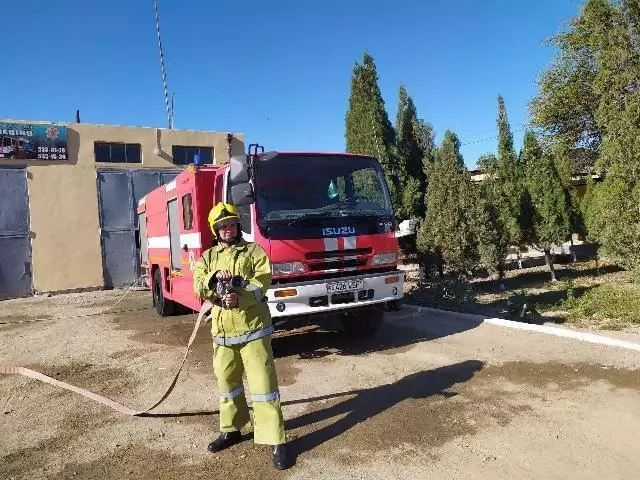 Төрткүлде мәс ҳалында уйқылап қалған еркек өрт келип шыққан үйден қутқарып қалынды