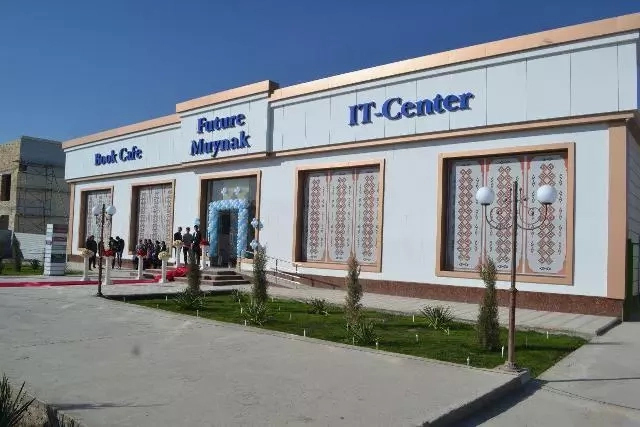 Мойнақта «Future Muynak» орайы ҳәм book cafe ашылды Мойнақта «Future Muynak» орайы ҳәм book cafe ашылды