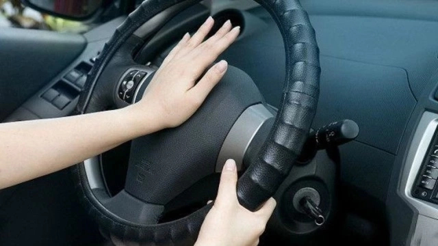 Транспорт қуралларында себепсиз сигнал бергенге қанша муғдарда жәрийма салынады? Транспорт қуралларында себепсиз сигнал бергенге қанша муғдарда жәрийма салынады?