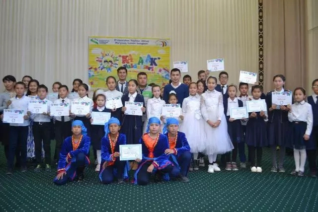 Мойнақ ҳәм Тахтакөпирде «Камалак жулдызлары» таңлаўының районлық басқышы болып өтти