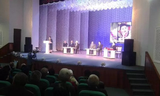 Гүлистан Дәўлетованың 60 жыллық юбилей кешеси болып өтти Гүлистан Дәўлетованың 60 жыллық юбилей кешеси болып өтти