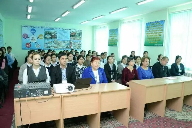 Академиялық лицейде жаслар арасында ҳуқықбузарлықтың алдын алыў бойынша илаж өткерилди