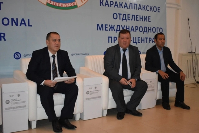 14-декабрь күни Нөкисте «Юксалиш» улыўма миллий ҳәрекети тәрепинен акция өткериледи 14-декабрь күни Нөкисте «Юксалиш» улыўма миллий ҳәрекети тәрепинен акция өткериледи