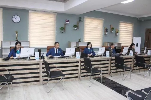 Мәмлекетлик хызметлер орайына онлайн тәризде электрон нәўбетке жазылыў имканияты жаратылды