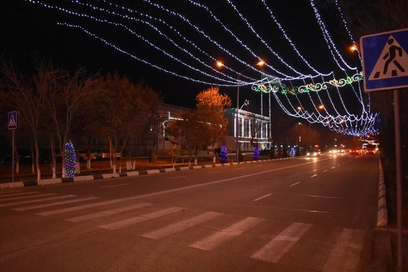 Жа&#1187;а жыл н&#1241;песи: Н&#1257;кис &#1179;аласыны&#1187; жа&#1187;а жыл шыршасы &#1257;згеше т&#1199;ске енди (фото)