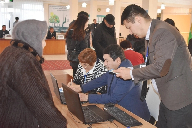 Ҳәр бир сайлаўшы өз келешеги ушын даўыс бермекте Ҳәр бир сайлаўшы өз келешеги ушын даўыс бермекте