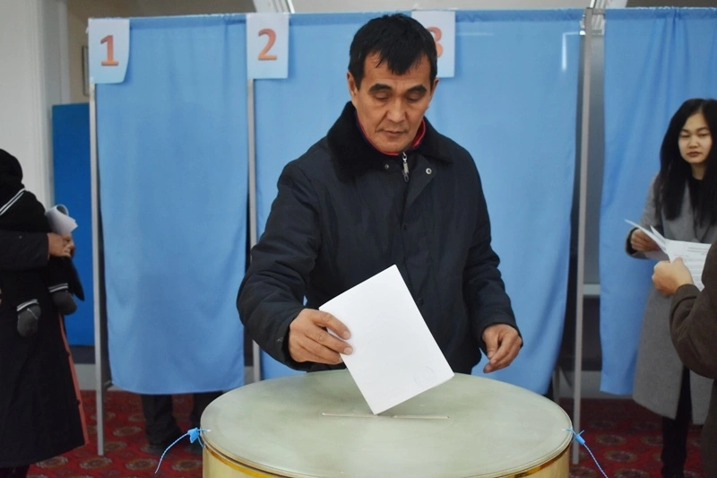 Сайлаўдың дәслепки нәтийжеси қашан жәрияланатуғынлығы мәлим болды