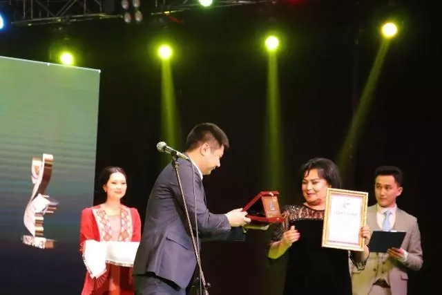 «Хошамет»ке кимлер мүнәсип деп табылды? (толық дизим)