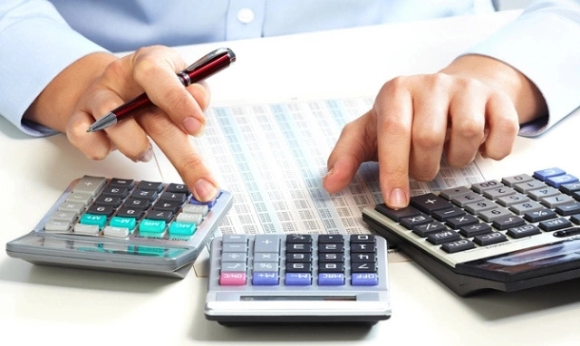 Жаңа редакциядағы Салық кодексине муўапық физикалық тәреплерден алынатуғын дәрамат салығының ставкасы неше процентке тең?