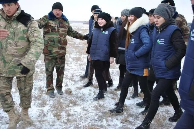 Ғайратлы жаслар Аралда (жол очерки) Ғайратлы жаслар Аралда (жол очерки)