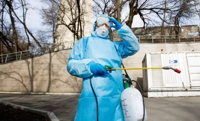 Коронавирус себепли мектеп ҳәм бақшаларда узақ мүддетли дем алыс бериле ме? Коронавирус себепли мектеп ҳәм бақшаларда узақ мүддетли дем алыс бериле ме?