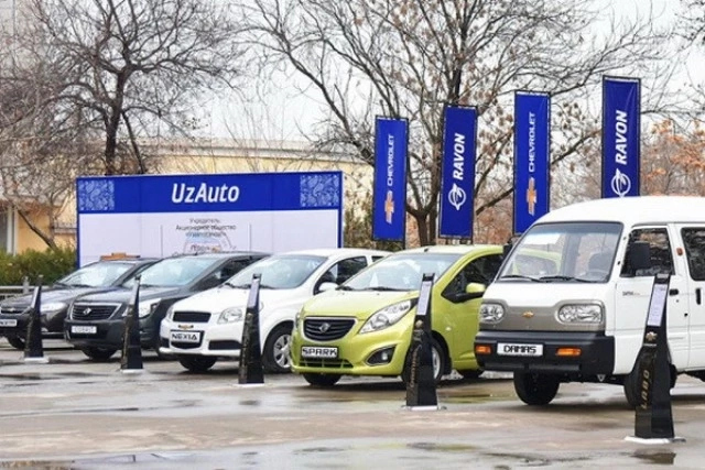 Н&#1257;кисли пу&#1179;ара&#1171;а «UzAuto Motors»ты&#1187; акциясында &#1179;айтарып берилиўи керек бол&#1171;ан 5 миллион сумнан зыят пуллары берилмеди