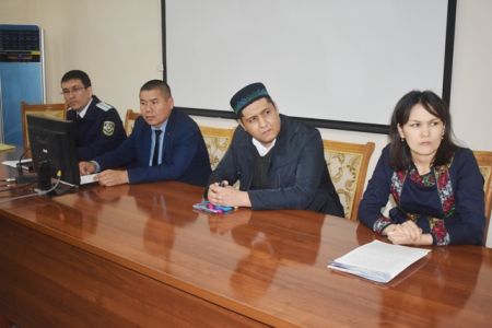 Жаслар радикализм, миссионерлик ҳәм прозелитизмге қарсы