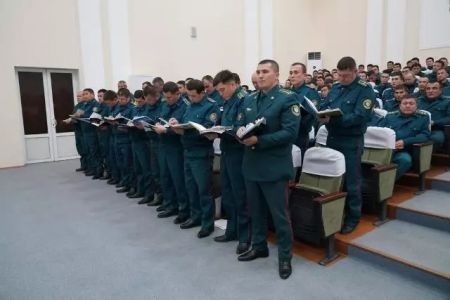 Қарақалпақстанда ишки ислер уйымларының бир неше хызметкерлери жумыстан босатылды