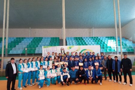 Қарақалпақстанның «НМПИ» волейбол командасы Өзбекстан кубогында 2-орынды ийеледи