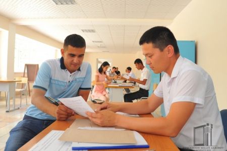 15-июль күни жоқары оқыў орынларына ҳүжжет қабыллаў жуўмақланды. Қайсы жоқары оқыў орнына неше абитуриент ҳүжжет тапсырды (барлық қәнигеликлер кесиминде)