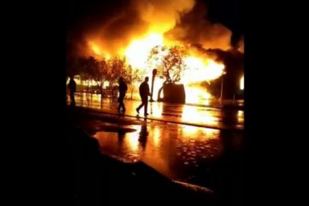 11-августқа өтер түнде Маңғыт дийқан базарында өрт жүзеге келди