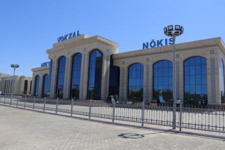 Темир жол қатнаўларына 50 процентлик шегирмелер жәрияланды. Олар кимлерге бериледи?