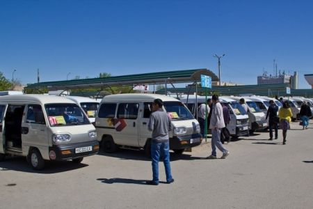 1-15-август күнлери Нөкис қаласындағы жөнелисли маршрутлардың ҳәрекетлениў ўақты өзгереди