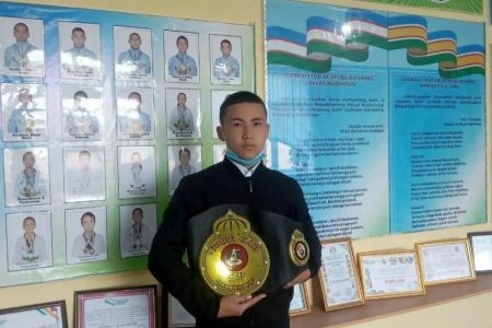 Шымбайлы 14 жаслы спортшы бокс бойынша Өзбекстан чемпионы болды