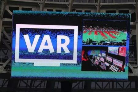 Өзбекстанда футбол ойынларында VAR системасы қашаннан баслап енгизилетуғыны мәлим болды