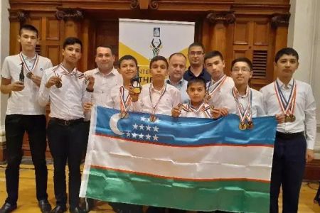 Қарақалпақстанлы мектеп оқыўшысы математикадан Қубла Африкада өткерилген халықаралық жарыста бронза медалы ҳәм ҳүрмет жарлығын қолға киргизди