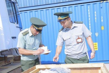 50 жыл ҳәм оннан алдын жаратылған мәдений буйымларды мәмлекеттен алып шығыўға рухсат етиле ме?