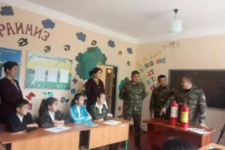 Қоңыратта ийис газинен зәҳәрлениўдиң алдын алыў бойынша илаж өткерилди