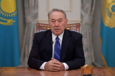 Нурсултан Назарбаев коронавирус пенен наўқасланды