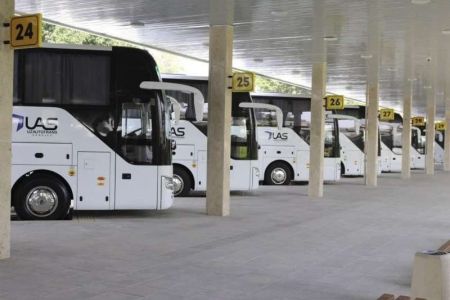 Транспорт министрлиги Өзбекстан ҳәм Қазақстан арасында автобус қатнаўлары қашаннан баслап қайта тиклениўин мәлим етти