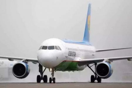 «Uzbekistan Airways» Қазақстанның Ақтаў қаласына авиарейслерди бийкар етти