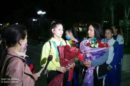 Қарақалпақстанлы гимнастикашы Жәҳән кубогында алтын медальды қолға киргизди